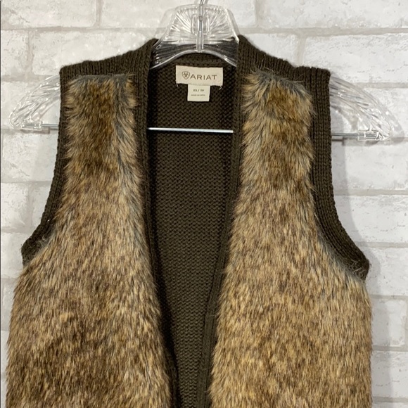 Ariat faux fur knit open vest size XS - Picture 2 of 12